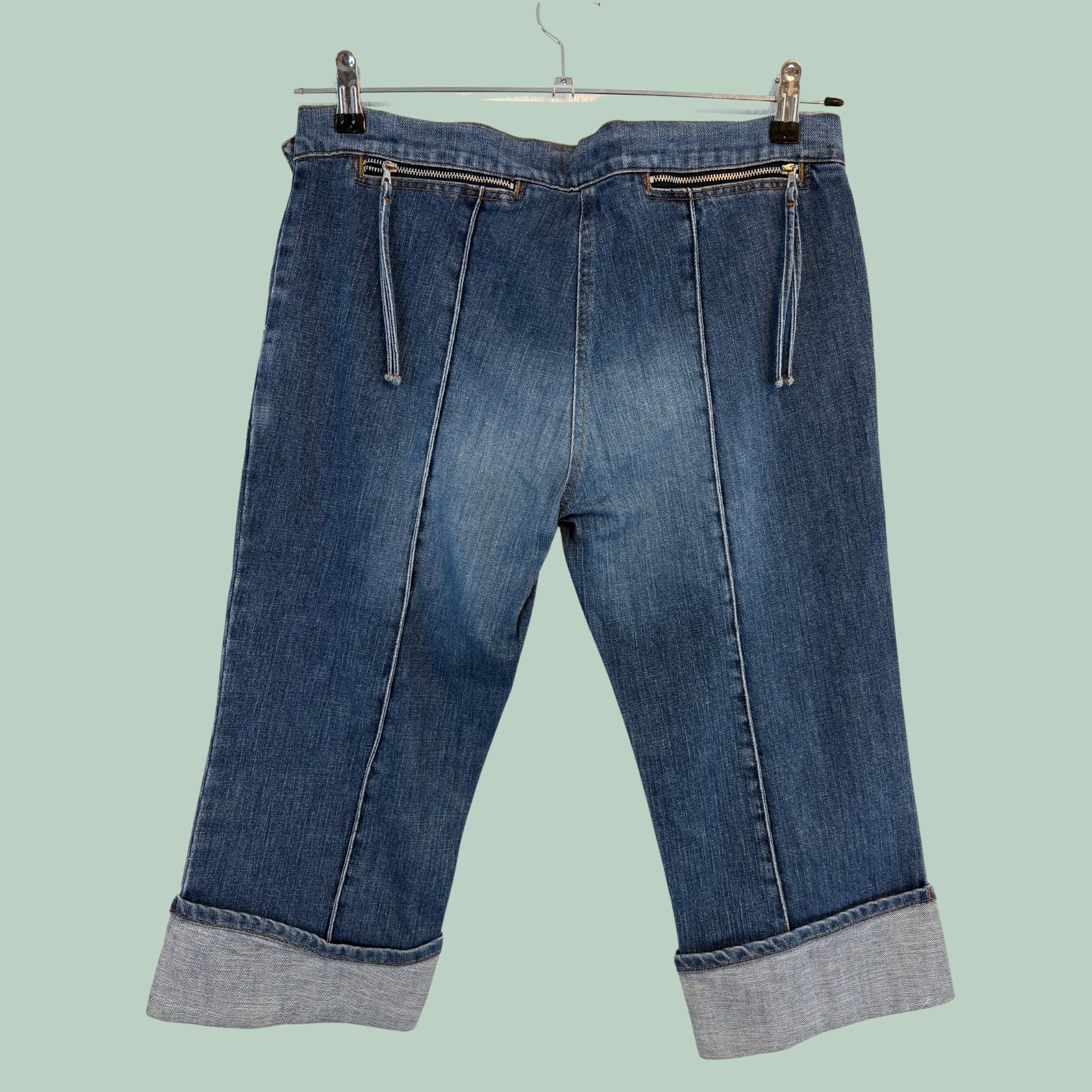 2000'erne Vintage ICE B by Iceberg Denim Capri Shorts (Made in Italy) – Y2K Luksus- Tilstand Rå Diamant