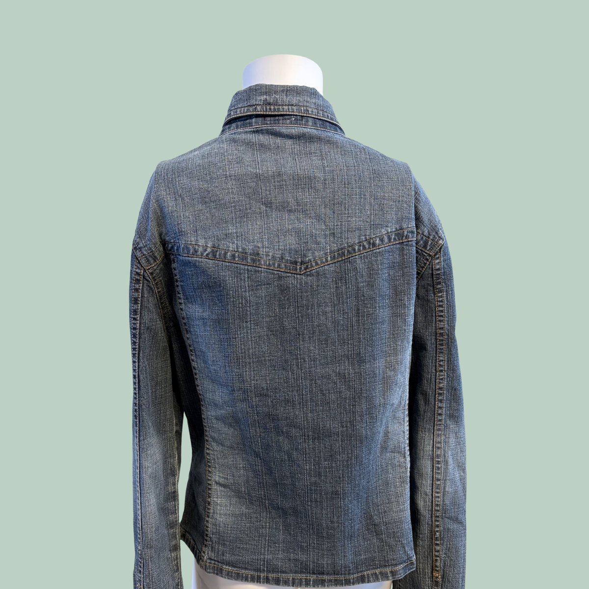 2010’erne Tom Tailor Timeless Stretch-Denimjakke med Original Indigo-Vask -Tilstand -Rå Diamant