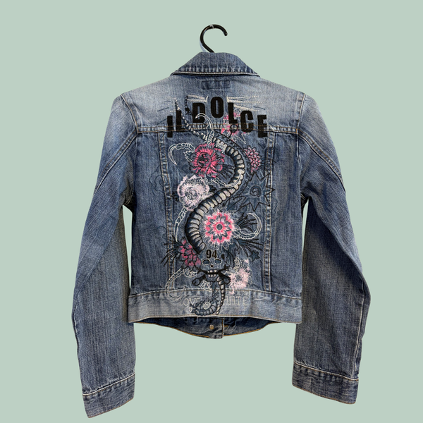 2000' erne, Vintage IL’DOLCE Embroidered “Tattoo Style” Denim Jacket-Tilstand-Rå Diamant
