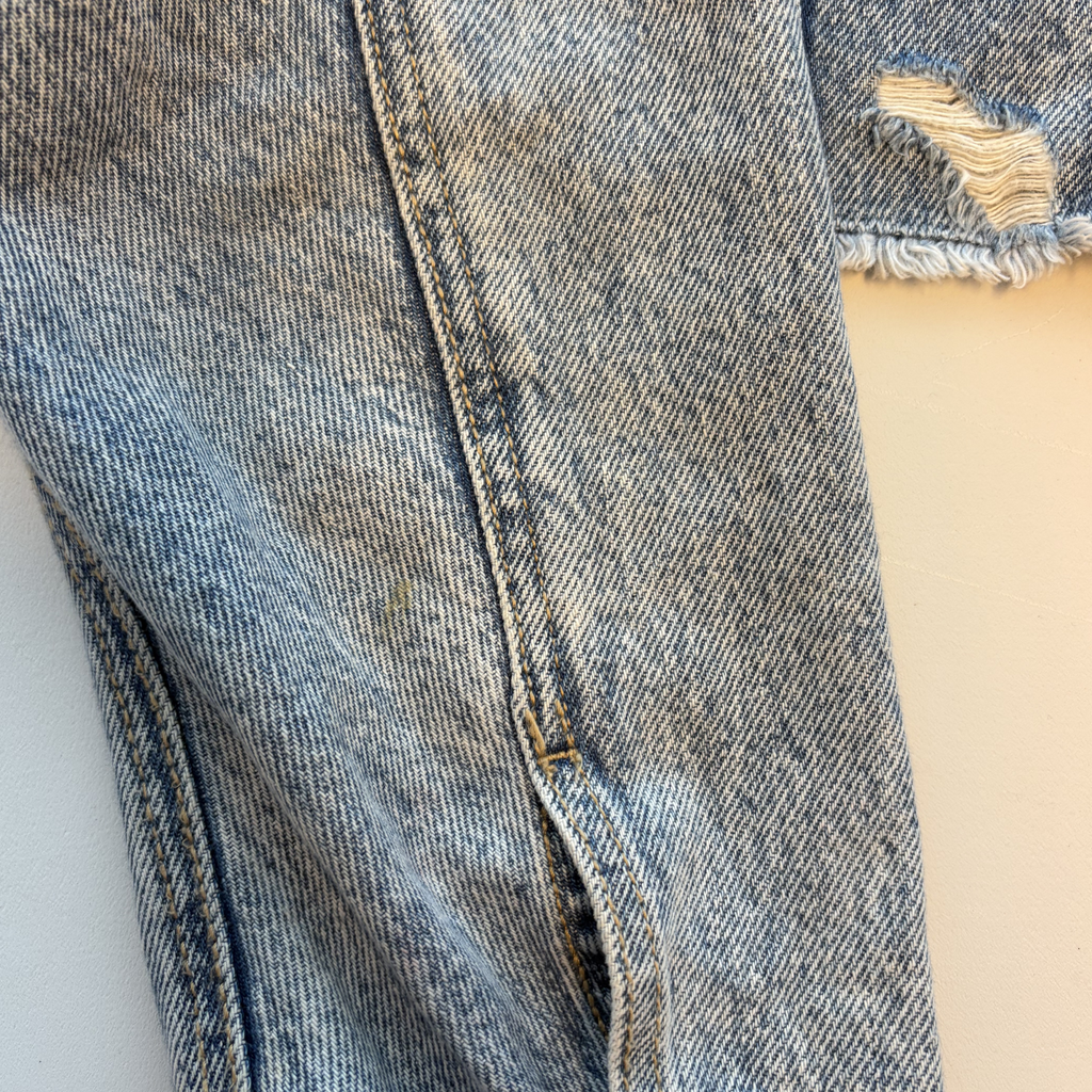 Tally Weijl Cropped & Distressed, Lyse Blå, Denim Jacket, Tilstand- Vintage Sølvskatte