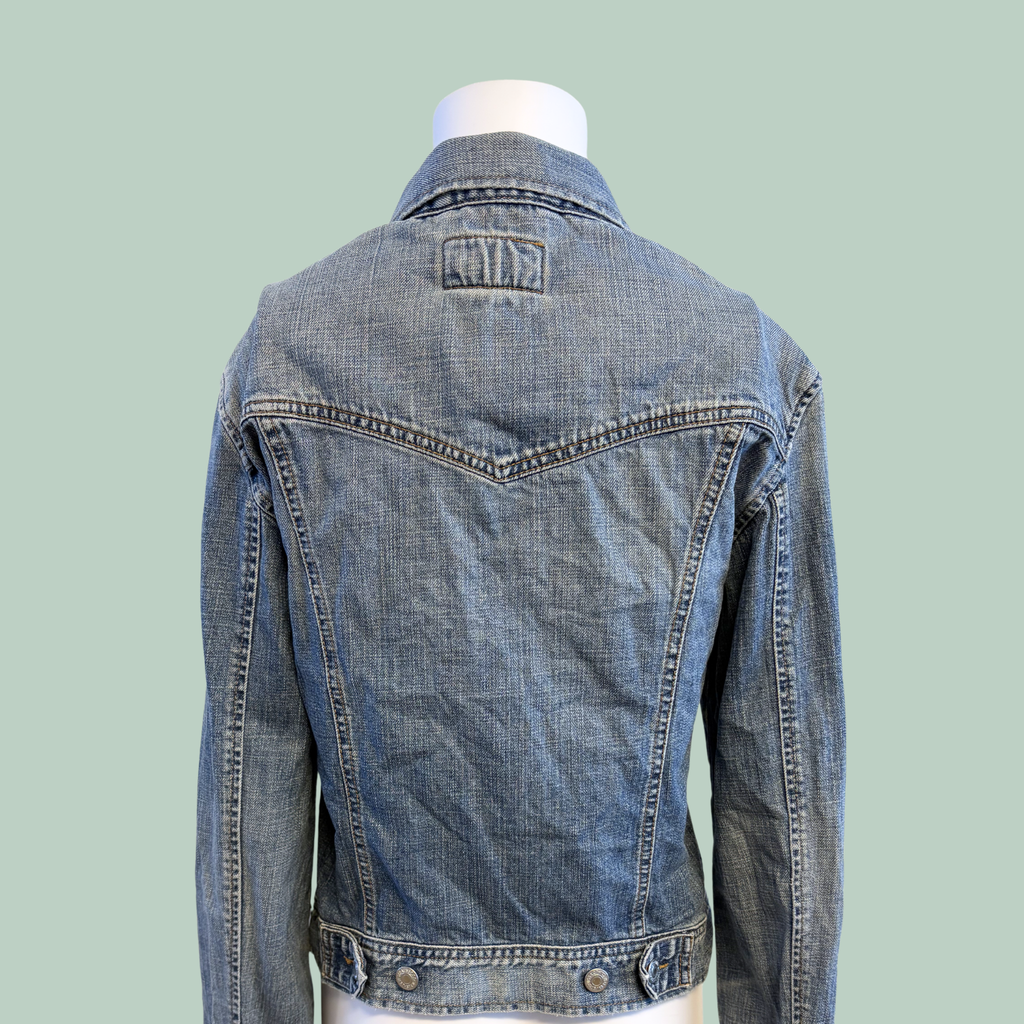 2006 Vintage Levi’s Denim Trucker Jakke (Str. M) – Klassisk Blue Wash (2006)- Tilstand- Vintage Rå Diamant