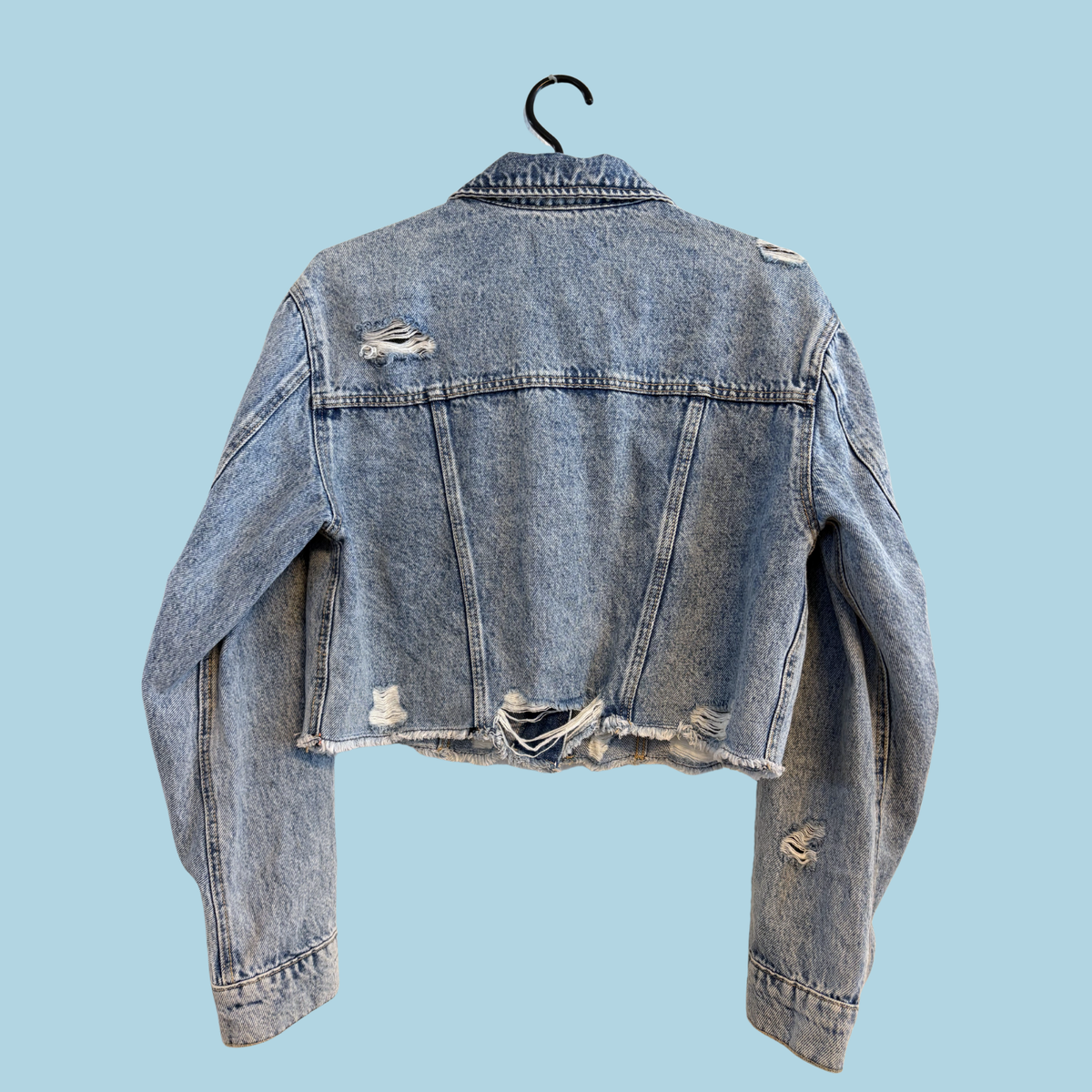 Tally Weijl Cropped & Distressed, Lyse Blå, Denim Jacket, Tilstand- Vintage Sølvskatte