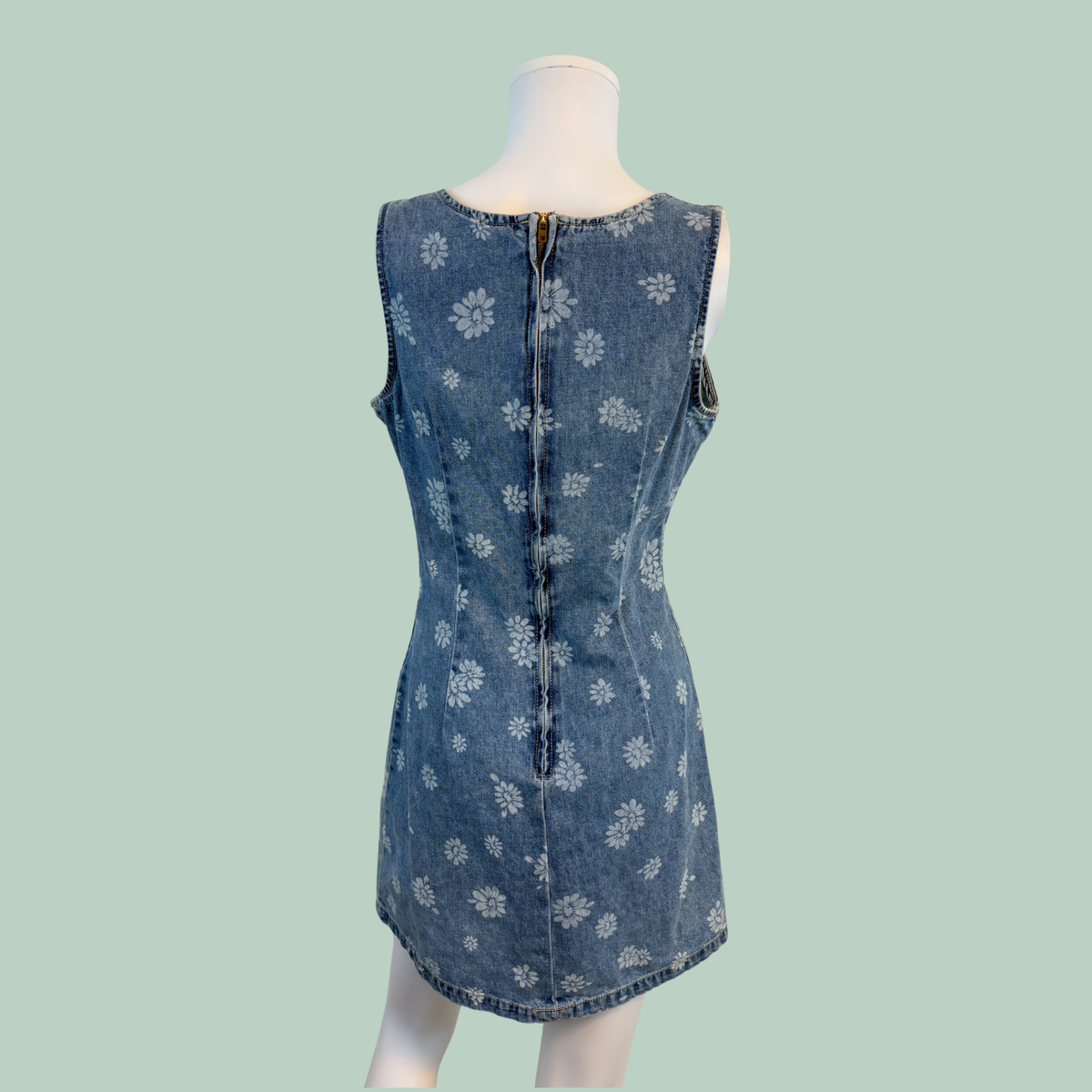 1991'erne, Vintage 90'er Paris Blues Daisy Denim Mini-Kjole (Made in USA) – Str. S - tilstand Hello Vintage Rå Diamant