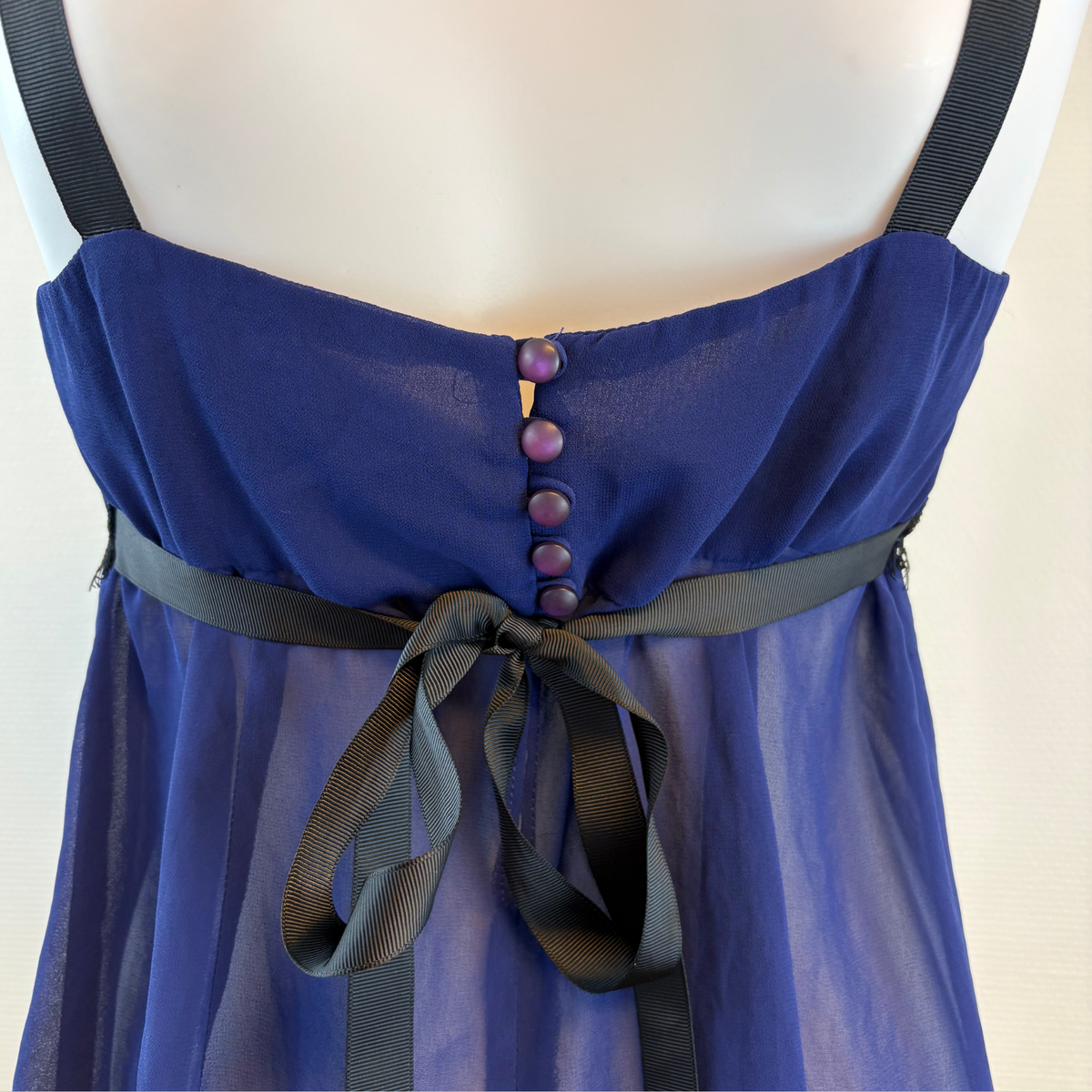 2010'erne Vintage Topshop Dybblå Chiffon Top m. Sort Blonde front & Grosgrain Bånd (Str. 38/M)- Tilstand Vintage Rå Diamant